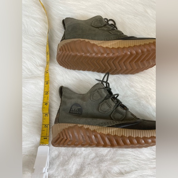 Sorel out n about waterproof Camouflage snow rain boots 7.5 - Picture 9 of 11